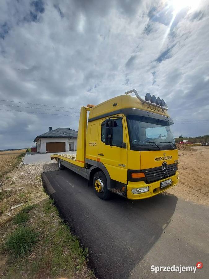 Mercedes atego autolaweta pomoc drogowa Rok produkcji 2004 Autolawety podlaskie Augustów