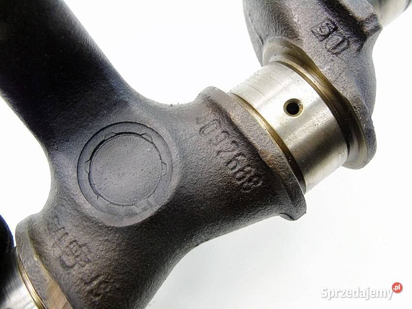 WAŁ KORBOWY FIAT 126P 650 MALUCH FSM 126A1076 Blok silnika Sosnowiec