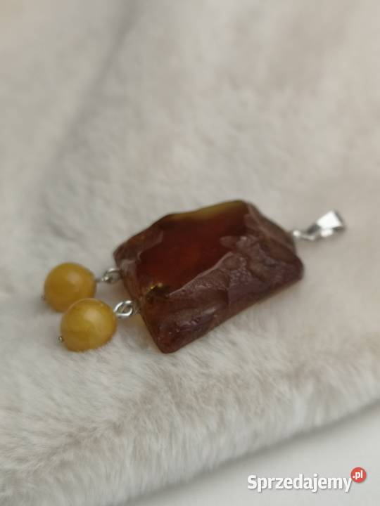 artystyczna zawieszka bursztyn surowy Toruń