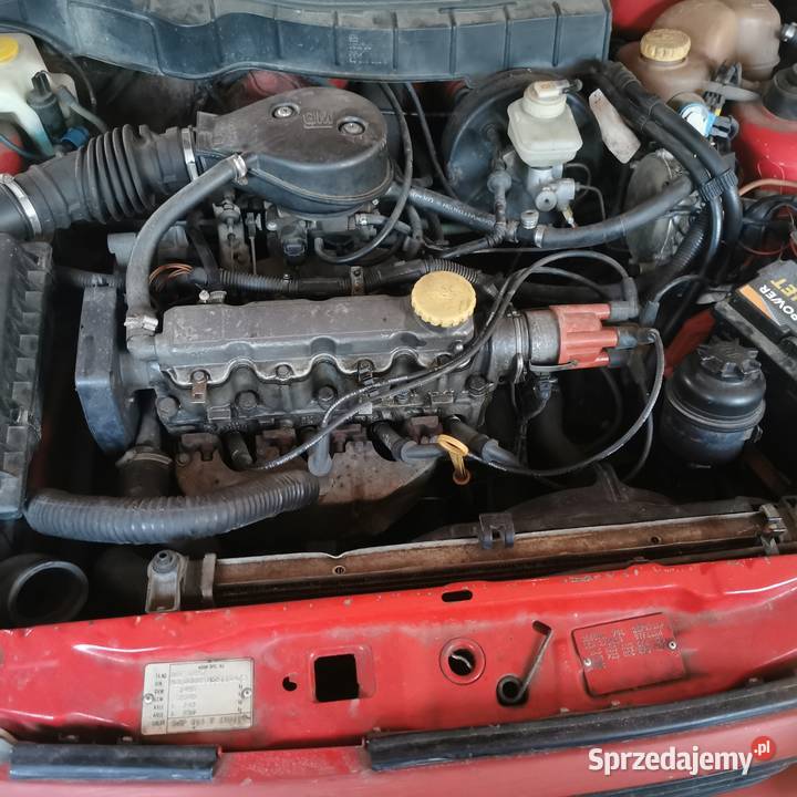 Ładny opel Astra f 14 8v z gazem okazja manualna Bogoria