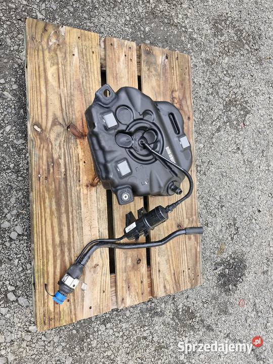 BMW G11 G12 ZBIORNIK SCR ADBLUE KOMPLETNY sprzedam