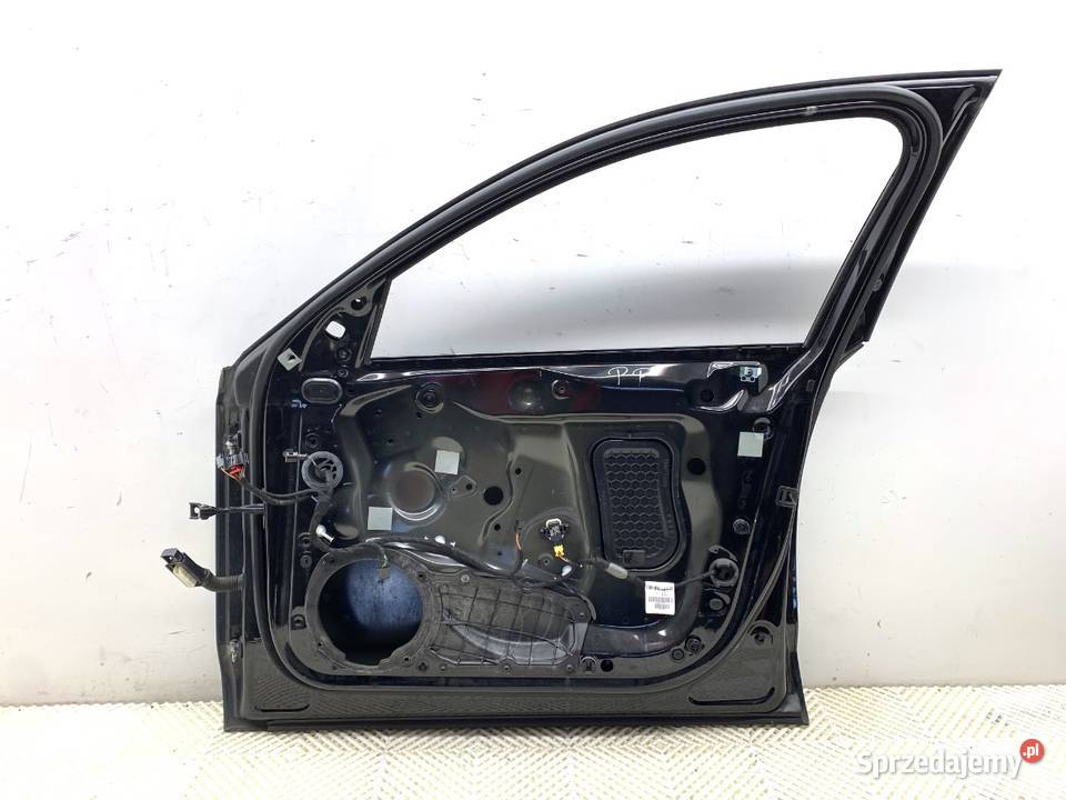 DRZWI PRAWY PRZÓD AUDI A6 C7 SedanLimuzyna 1018
