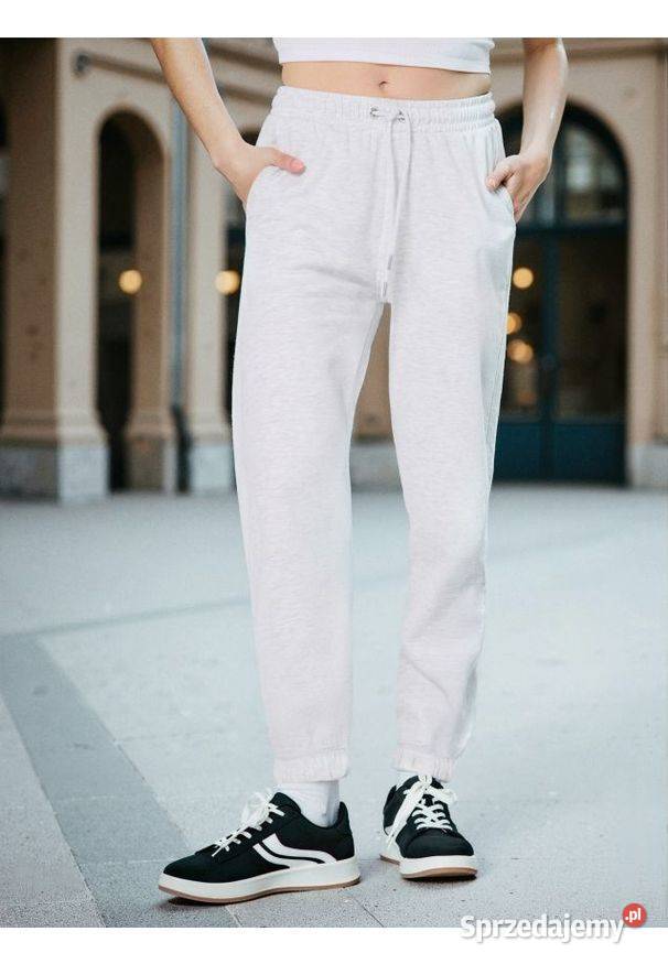 jasnoszare spodnie dresowe joggery damskie Rozmiar 34(XS) Spodnie Olkusz