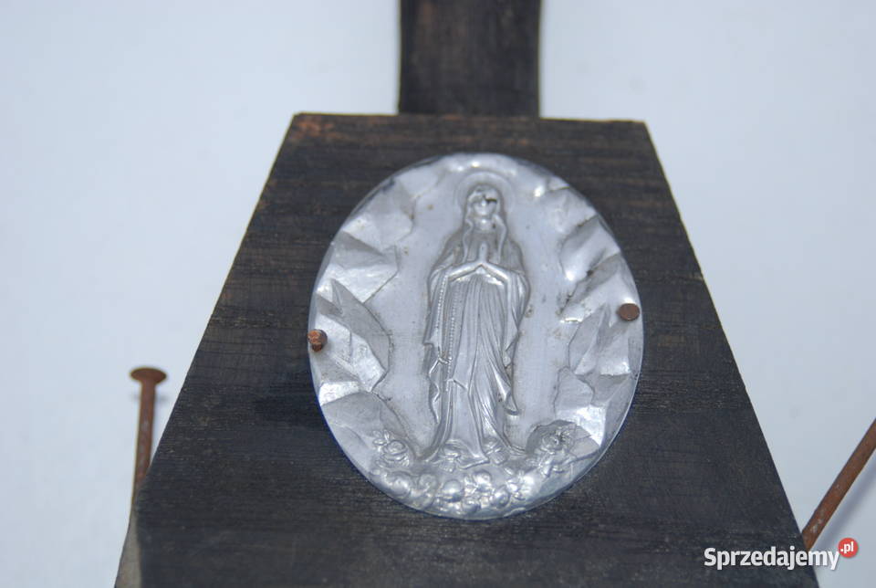 Stare przedwojenne świeczniki drewniane z śląskie