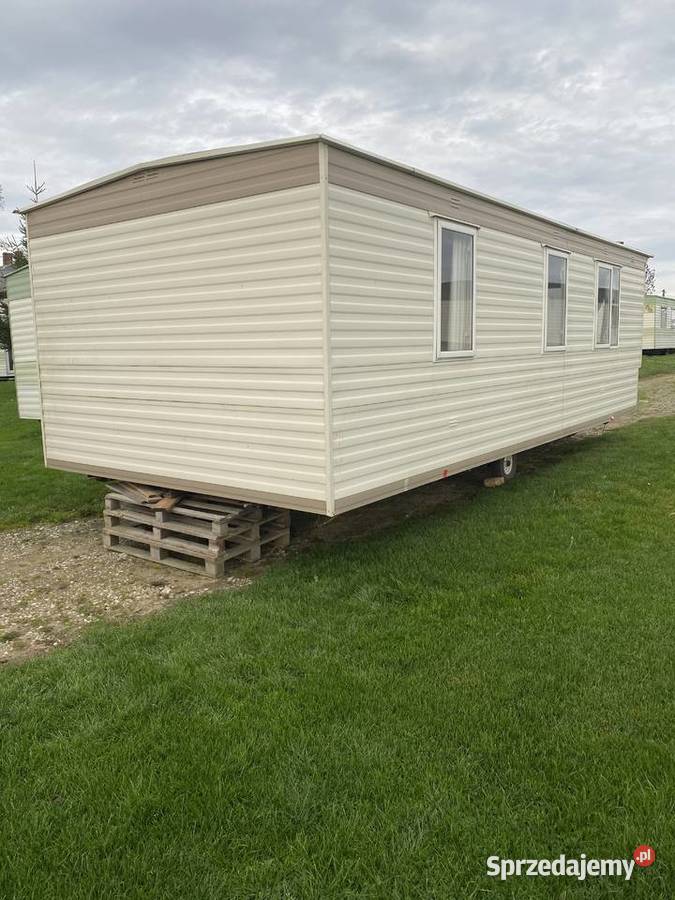 Domek holenderski angielski przyczepa kempingowa Niechorze
