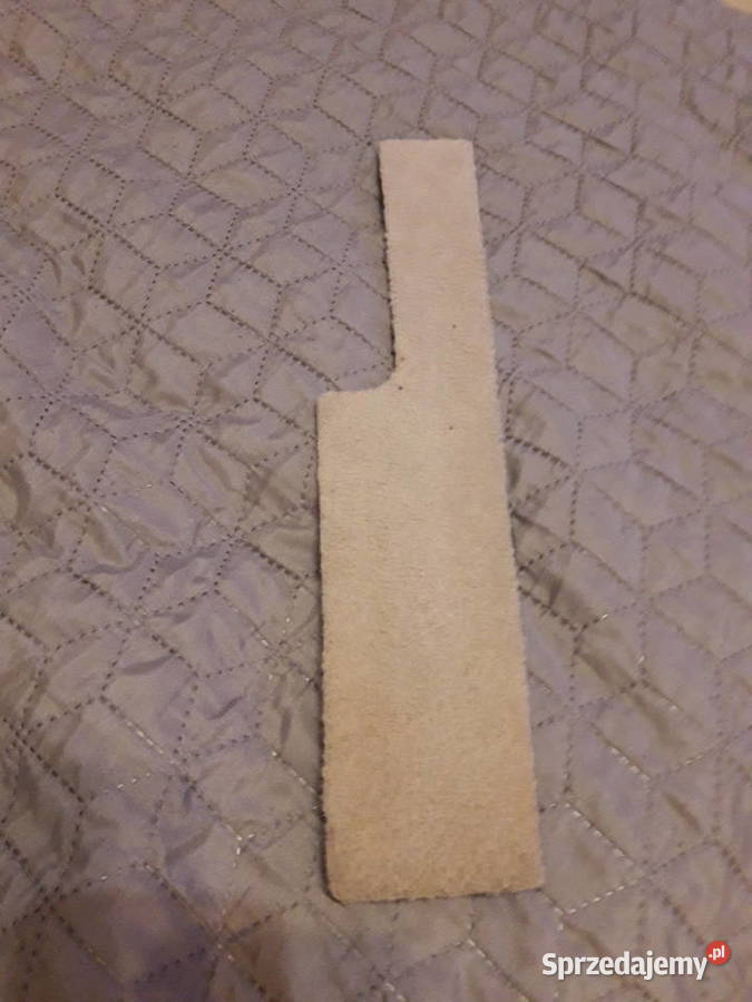 Mercedes W201 wykładzina tunelu środkowego Rok produkcji 1990 Gdańsk