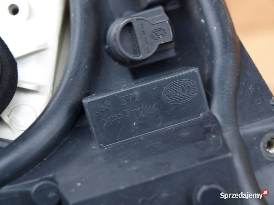 Opel insignia A sedan lampa prawa tył 2008 2013r Lampy tylne Kalisz