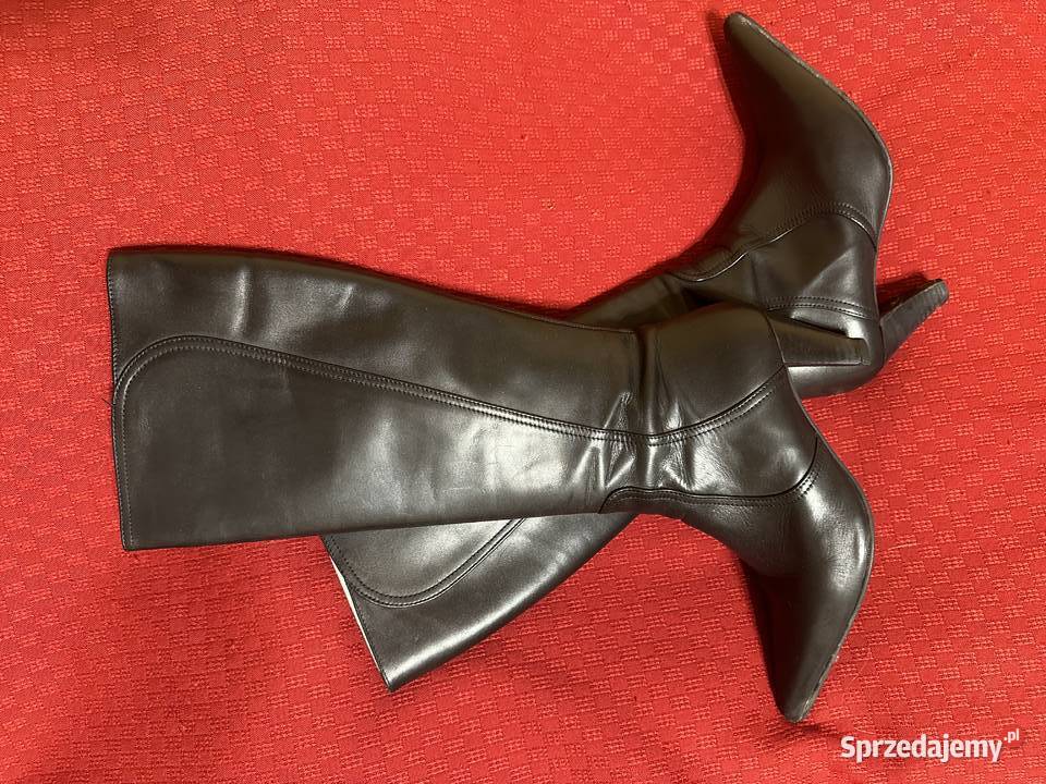 kozaki damskie skórkowe mało używane czarne 37 Łęczyca sprzedam