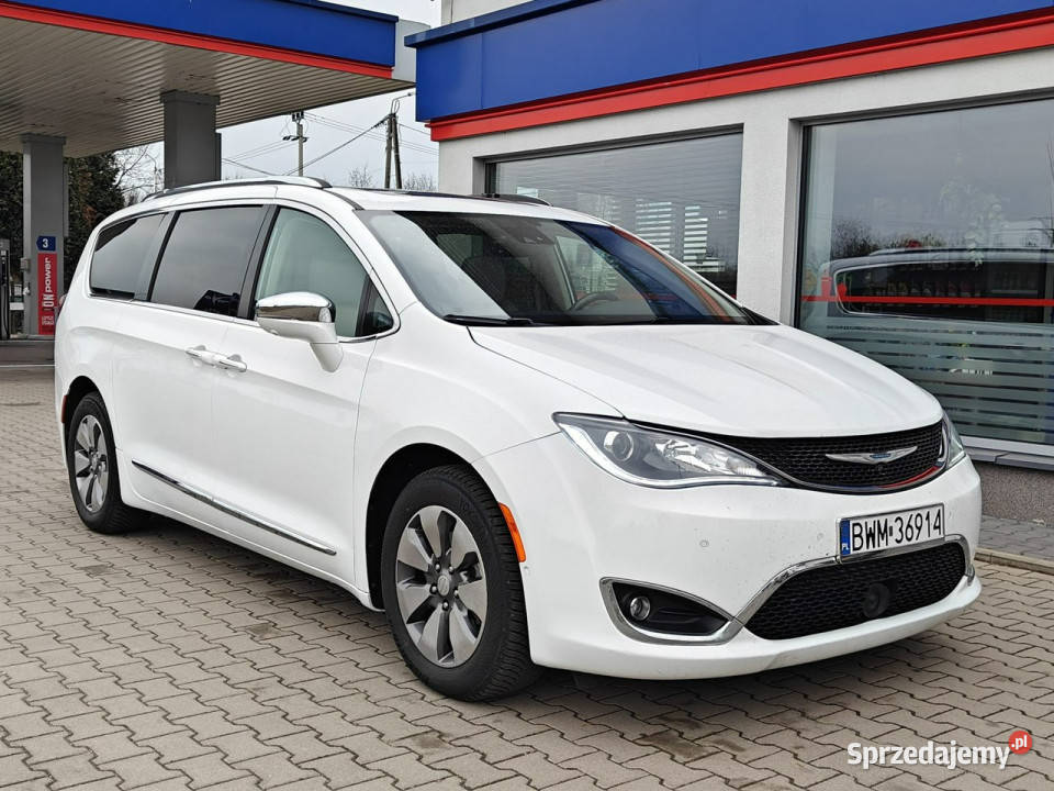 Chrysler Pacifica Hybryda Plug IN Karczew