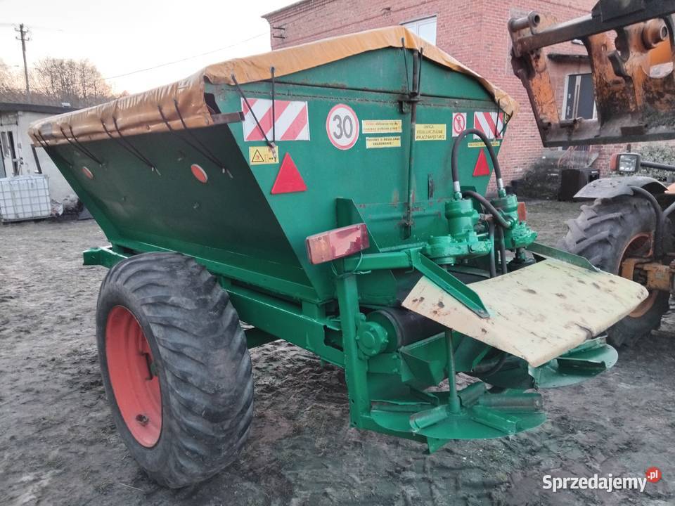Rozsiewacz nawozu wapna RPN3transport Rozsiewacze nawozów Bełchatów
