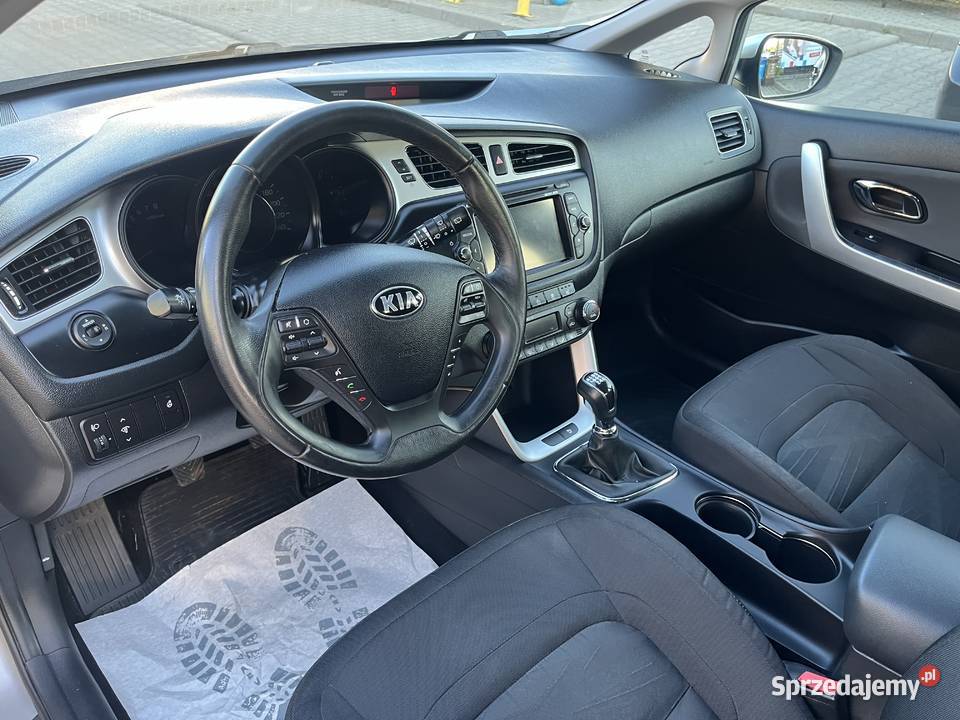 Kia ceed 16 benzyna bezwypadkowy 89tya navi led podlaskie Białystok