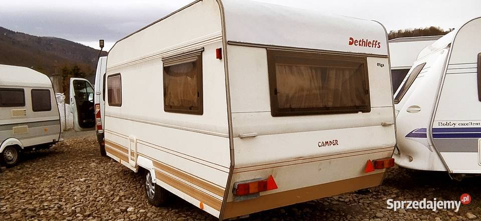 przyczepa kempingowa łóżka piętrowe campingowa Międzybrodzie Bialskie