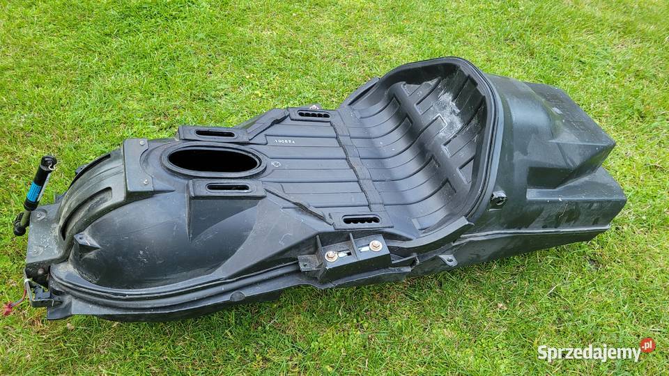 siedzenie schowek na kask YAMAHA MAJESTY YP 250 wielkopolskie Piła