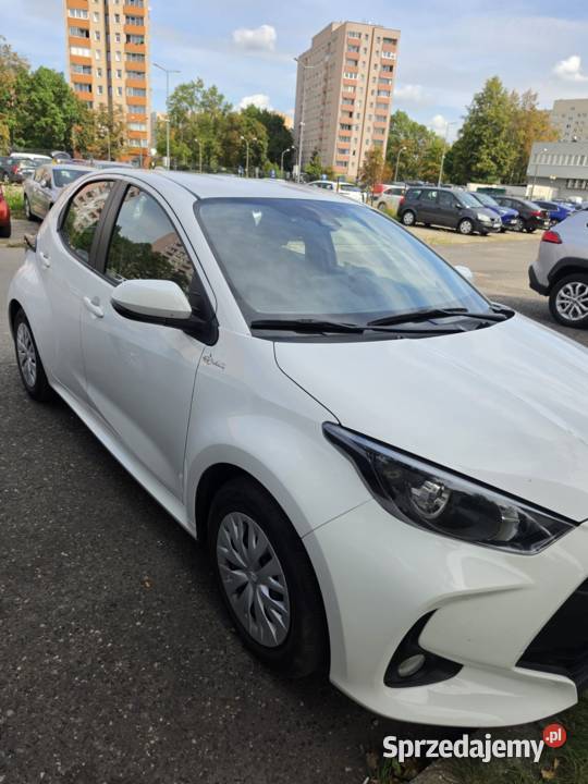 Toyota Yaris Hybrid 15 Comfort automat 2022 ok Warszawa