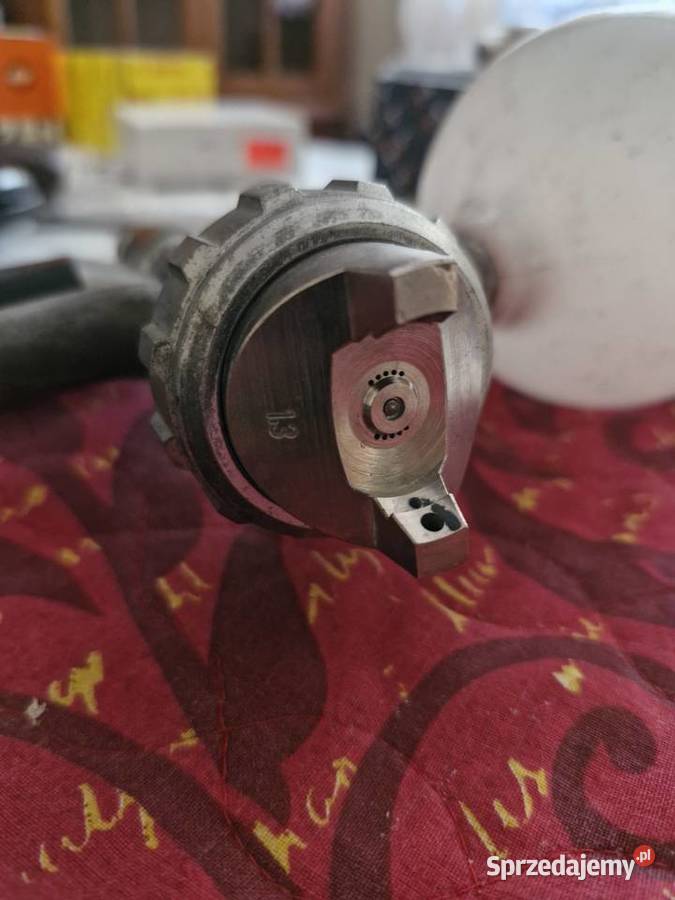 Pistolet lakierniczy CHS17 dysza 13 producent Stoczek Łukowski