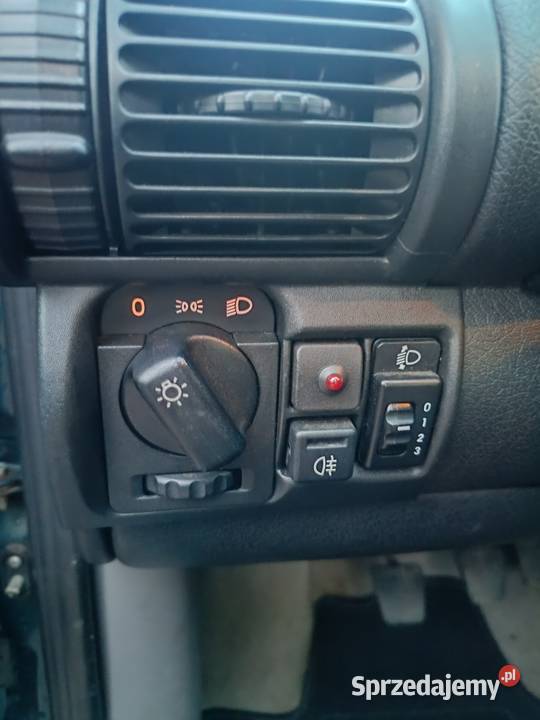 Opel Corsa B Prawdziwe 90s Vibes Salon Bierawa