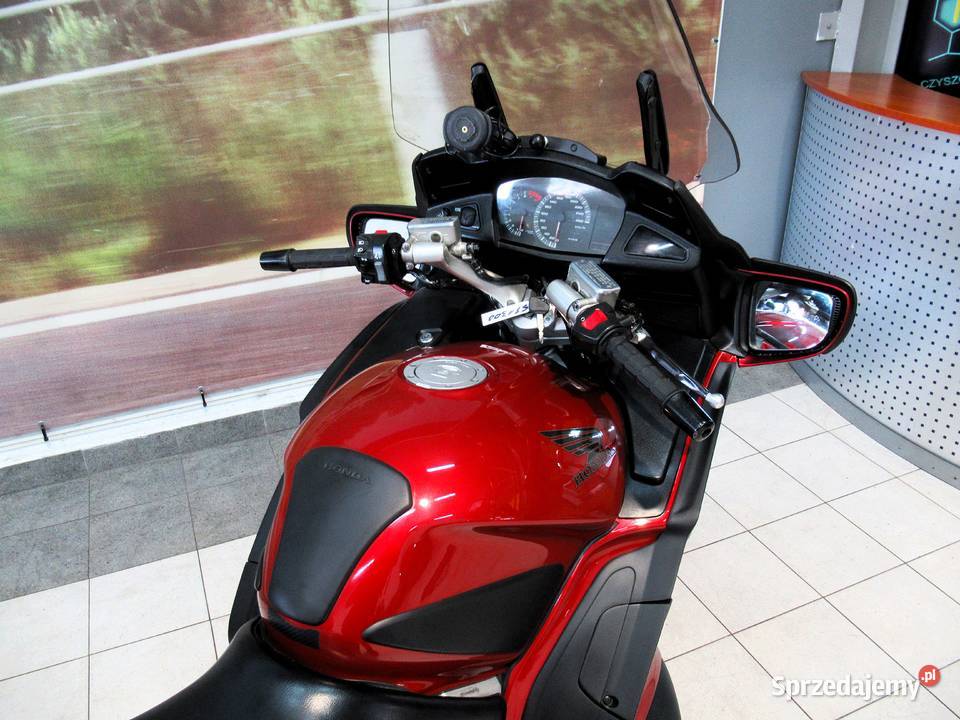 Honda ST 1300 PanEuropean ABS Kufry Oferuję turystyczny Honda