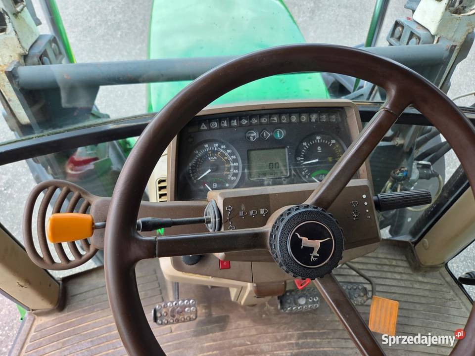John Deere 6310 z ładowaczem Foucheux Super Stan Gąsewo