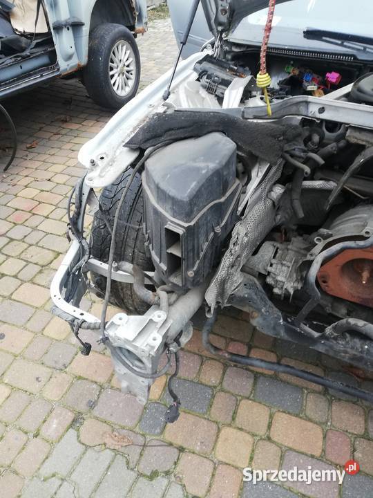 Audi A8 D3 4E0 2004r 40tdi na części Karoseria śląskie Częstochowa