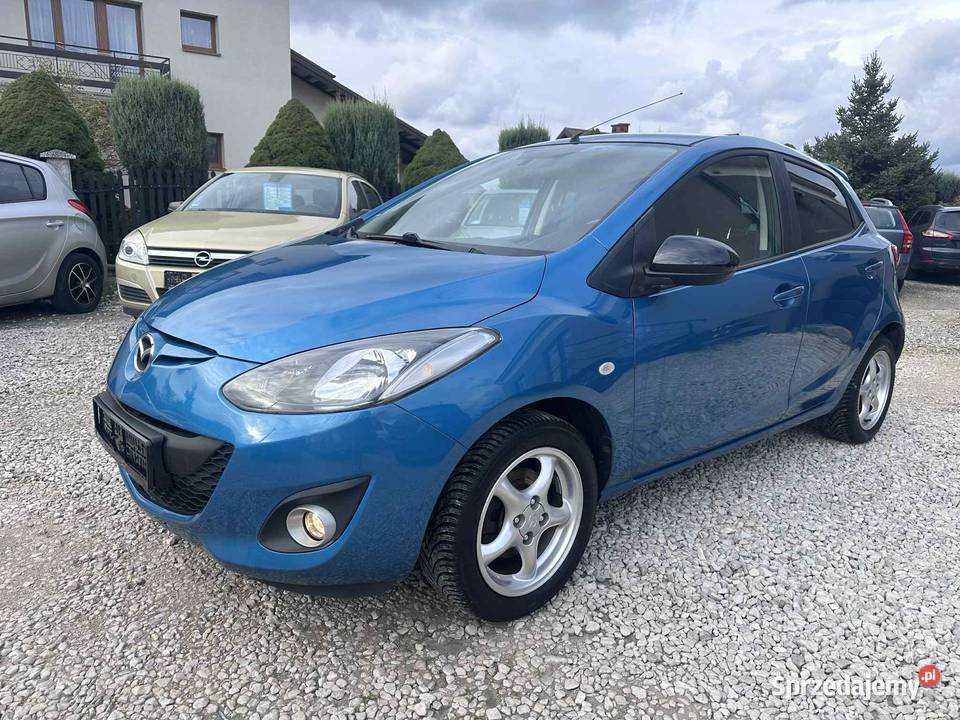 Mazda 2 Zdrowa Bez Korozji Naiwgacja 2014 Ładna