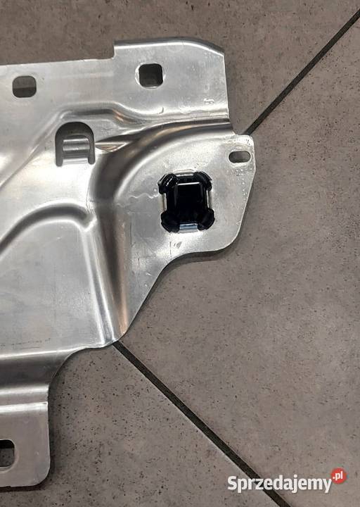 WZMOCNIENIE OSŁONA PASA PRZEDNIEGO GÓRNA BMW 3 sprzedam