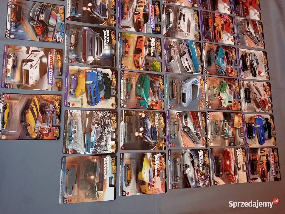 Hot Wheels Premium całość 40 sztuk x 25 stan Jaworzno