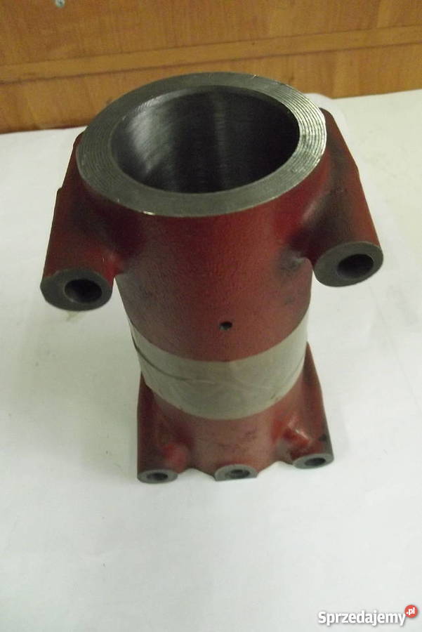 Cylinder podnośnika URSUS C 330 Parczew sprzedam