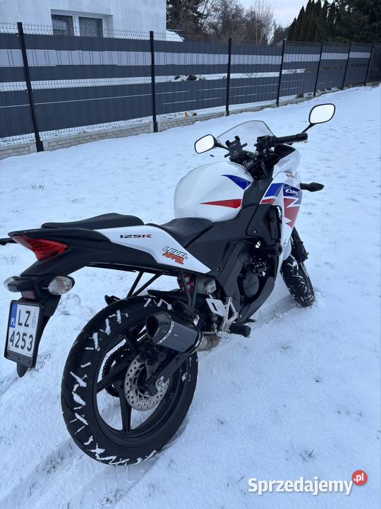 HONDA CBR125R JC50 2015 Trawniki