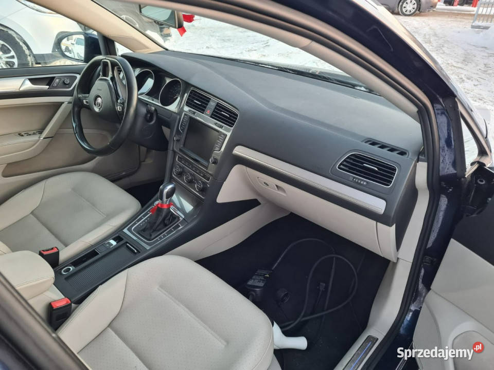 Volkswagen Golf VII 2012 Rok produkcji 2016 Karczew sprzedam