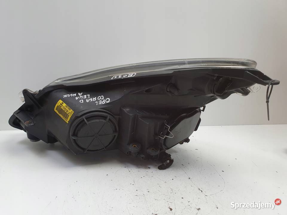 LAMPA PRAWA Opel Corsa D PRZEDNIA prawy przód osobowe Rudka