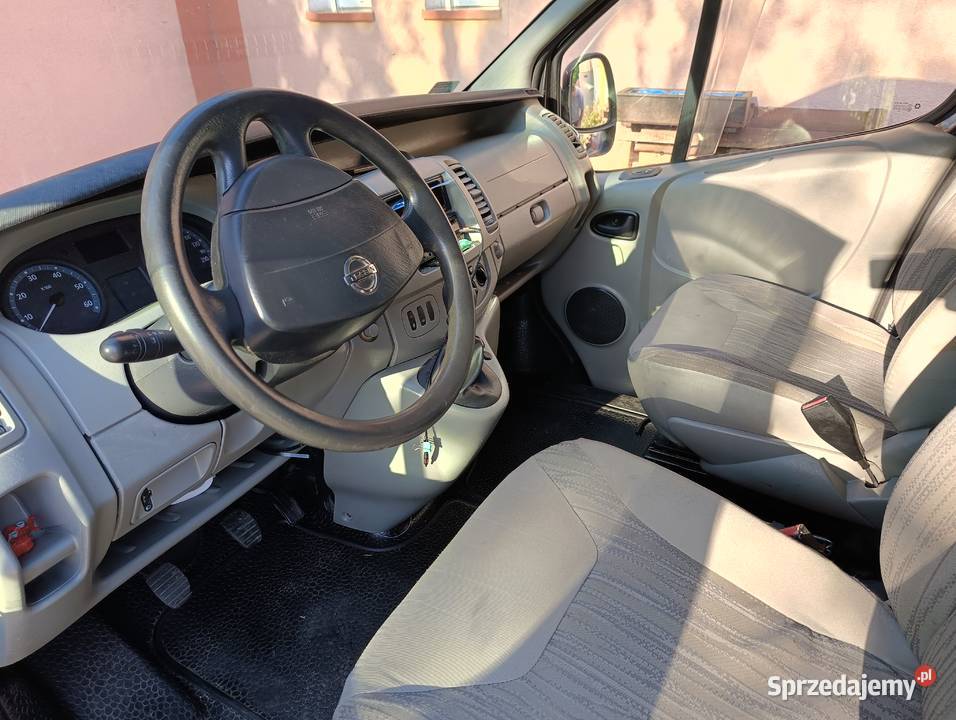 Nissan Primaster 2009 manualna Przyborów