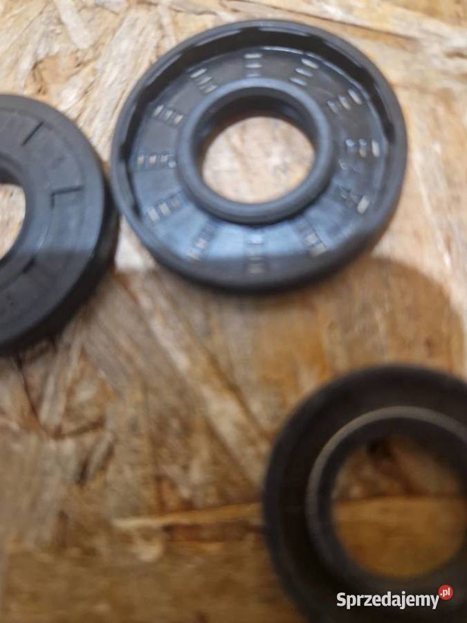 USZCZELNIACZE DO PIŁY CHIŃSKIEJ USZCZELNIACZ Piły łańcuchowe sprzedam