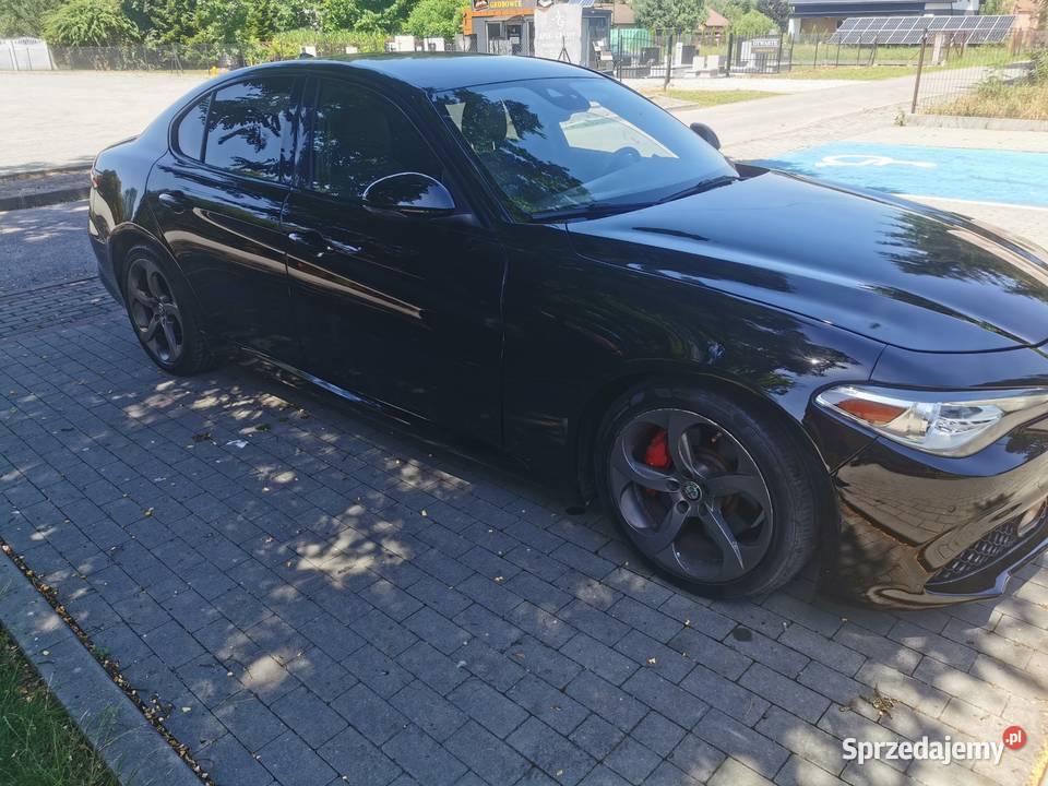 Alfa romeo giulia 280 android Apple car Rzeszów