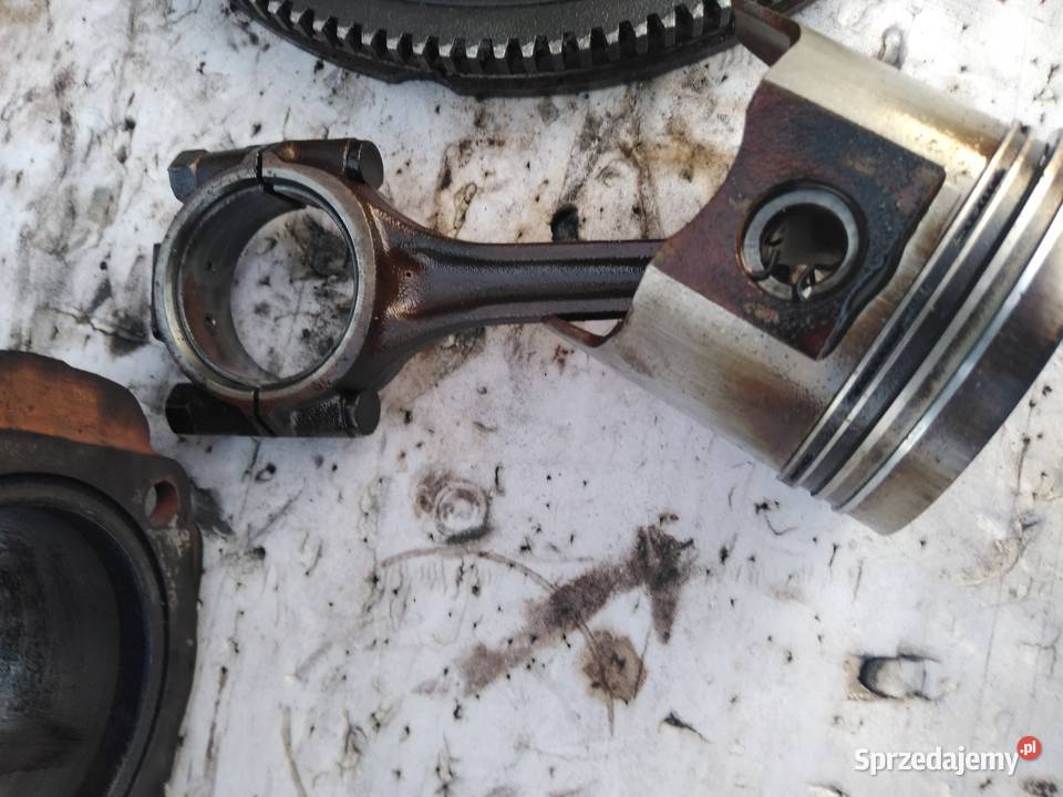 Fiat 126 cylinder tloki 650 Stalowa Wola sprzedam