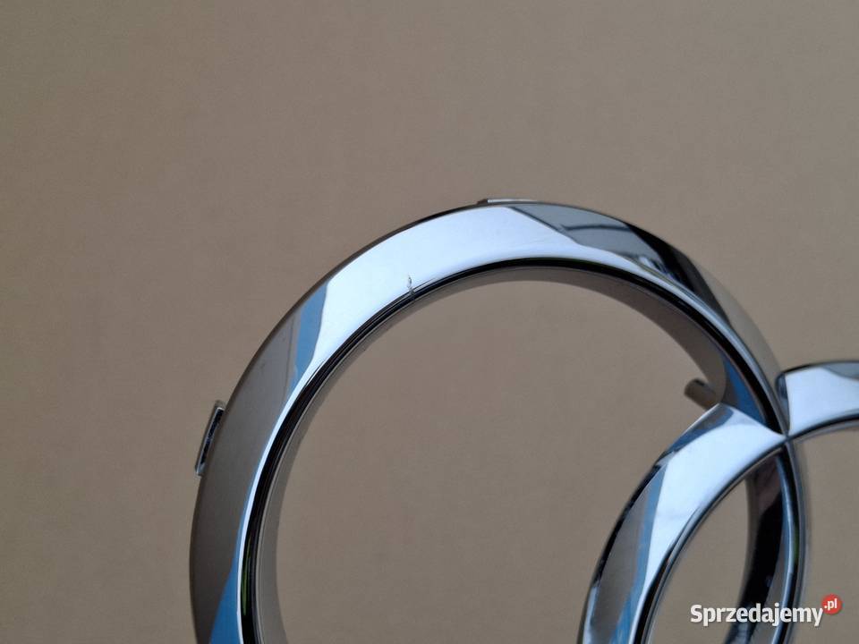 AUDI Q7 4M ZNACZEK EMBLEMAT GRILLA ORYGINAŁ sprzedam