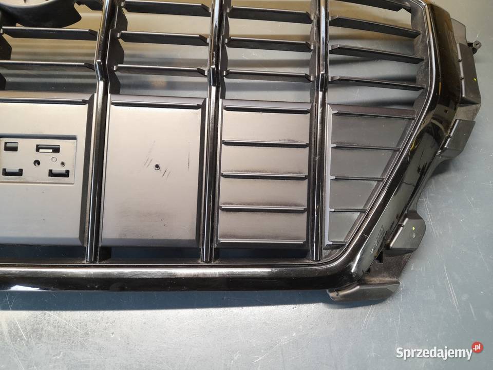 ATRAPA GRILL AUDI Q3 II SLINE 83A853651E Goleniów