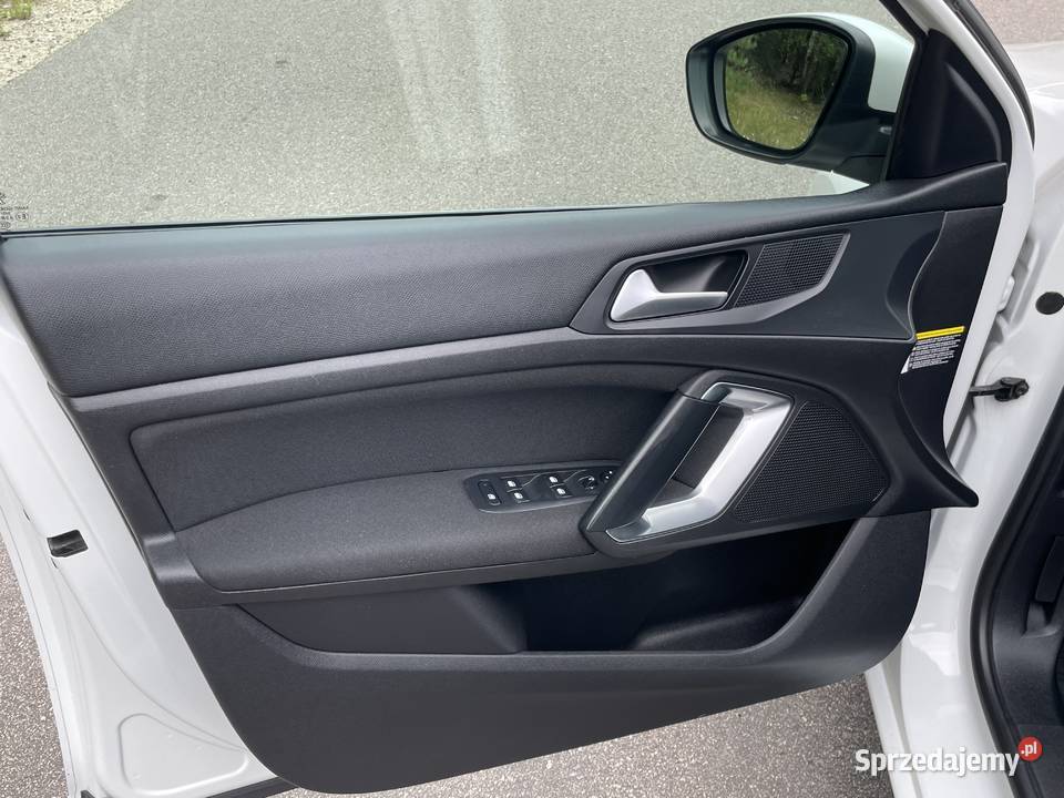 Peugeot 308 20 HDI 150 Biała Perła nawigacja mazowieckie
