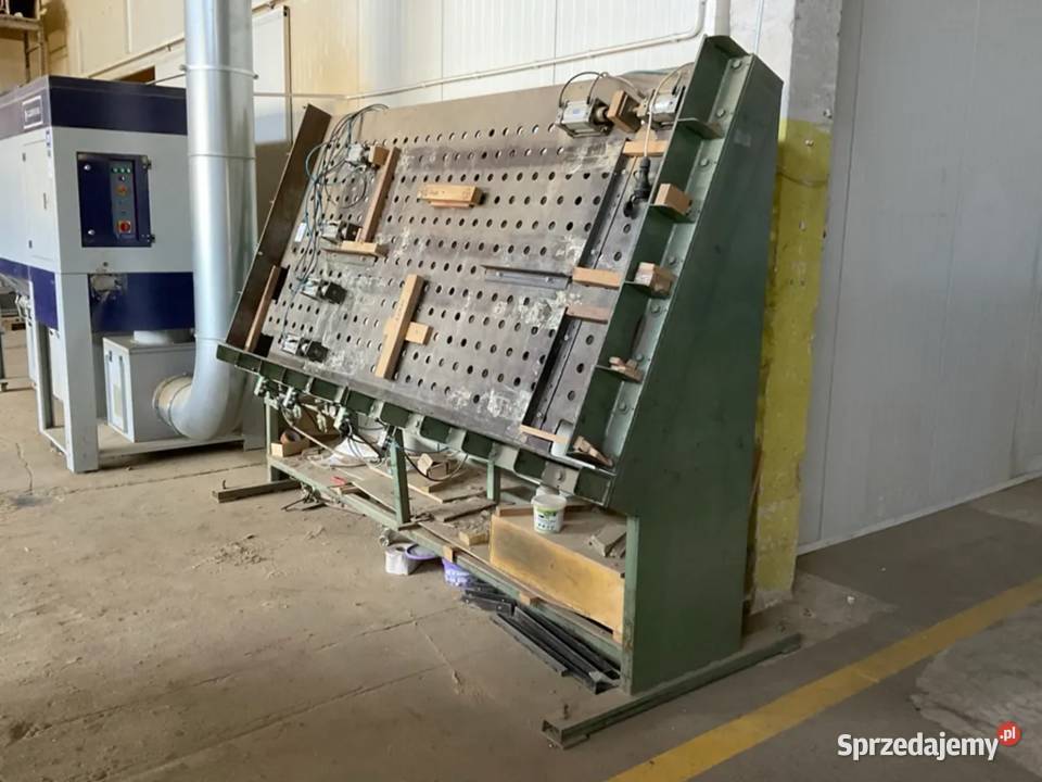 Stół Prasa montażowa Pneumatyczna 2400x1150 mm Kórnik