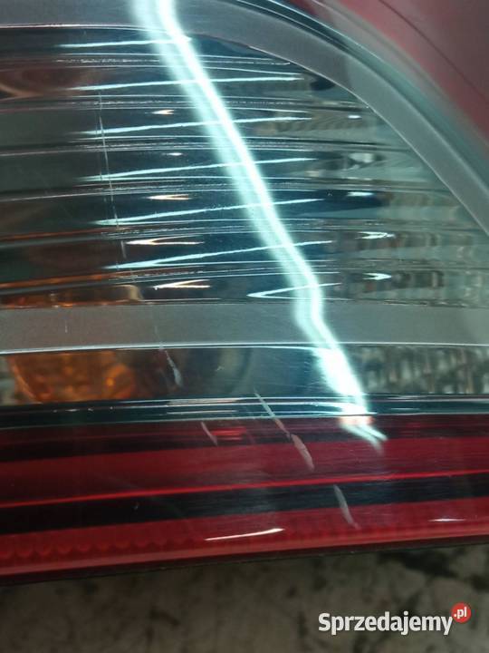 LAMPA TYŁ PRAWA KOMBI Hyundai i30 III 2016