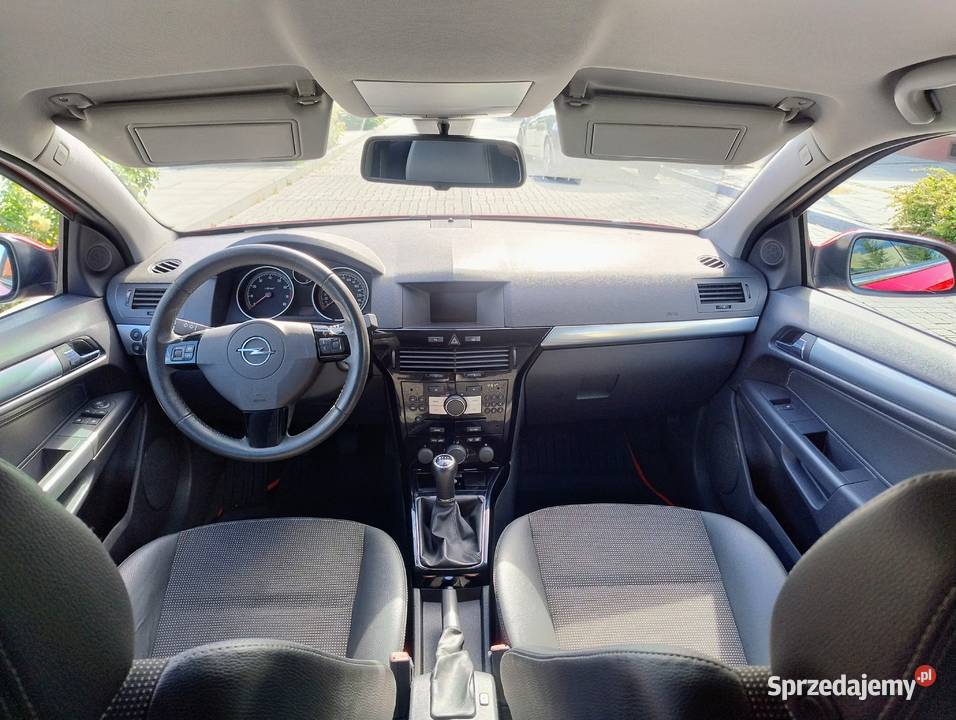 Opel Astra H GTC Cosmo 169 Puławy