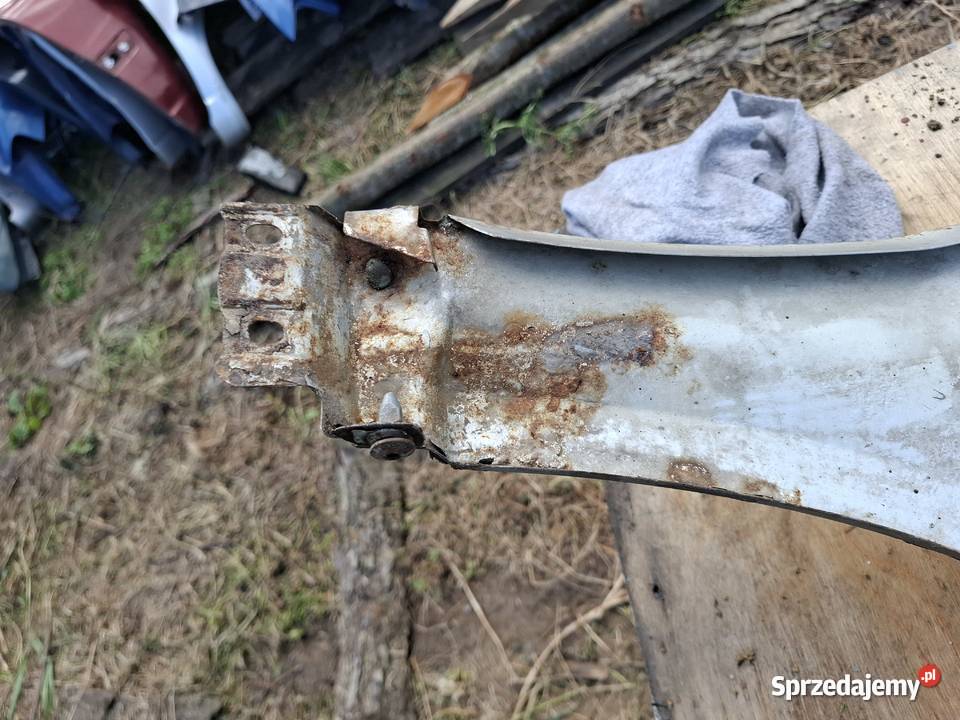 Błotnik Lewy Przód Volkswagen Passat B5 FL osobowe lubelskie Wisznice