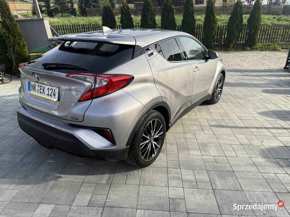 Toyota CHR srebrny Rzeszów