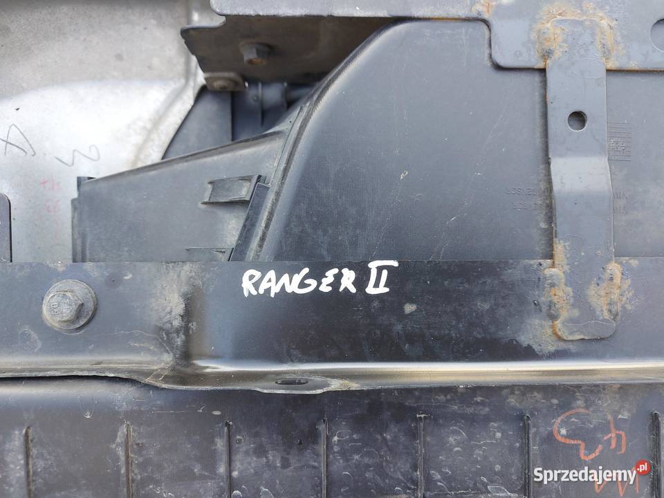 Ford Ranger VI 6 2024r ZDERZAK TYŁ PLATINIUM osobowe