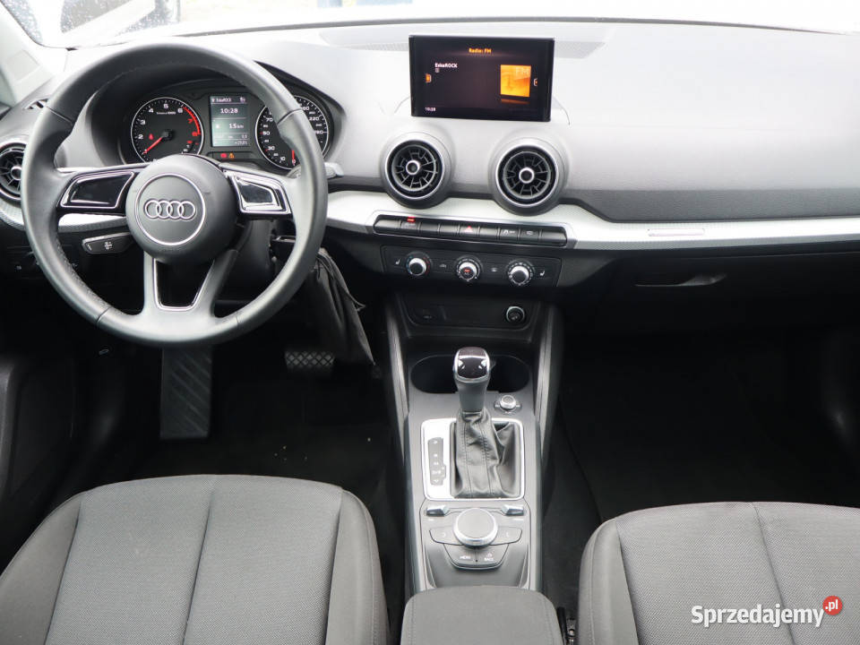 Audi Q2 35 TFSI pełny VAT Katowice