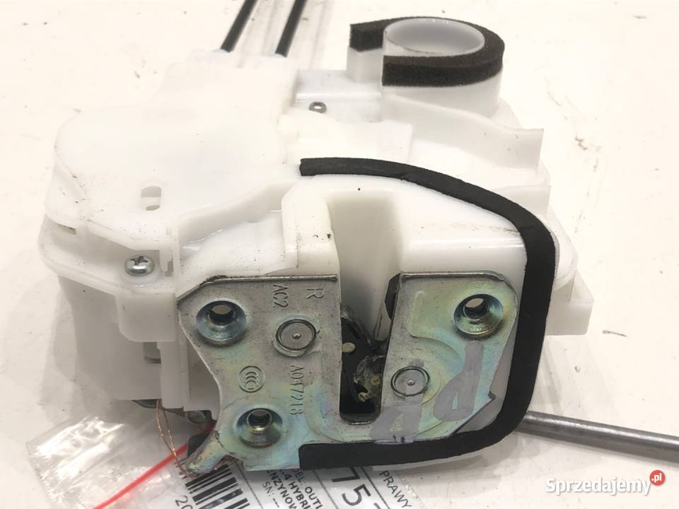 ZAMEK DRZWI PRAWY PRZÓD MITSUBISHI OUTLANDER III podkarpackie