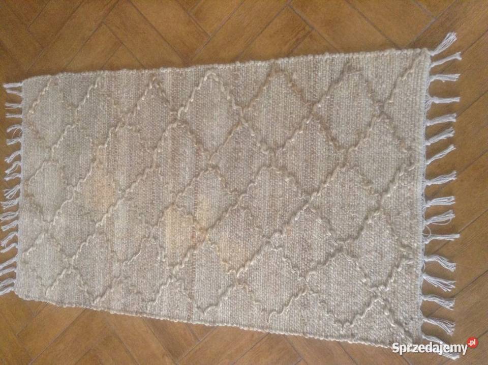 Dywanik z frędzlamirękodzieło 120 x 70 74m Chodniki opolskie Opole