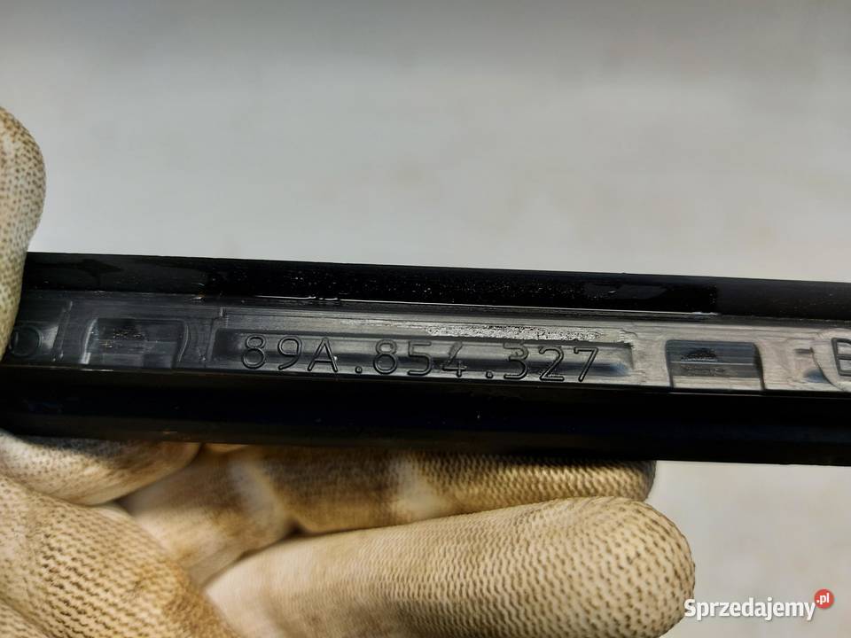 Audi Q4 ETRON 89A 89E LISTWA SZYBY CZOŁOWEJ LEWY