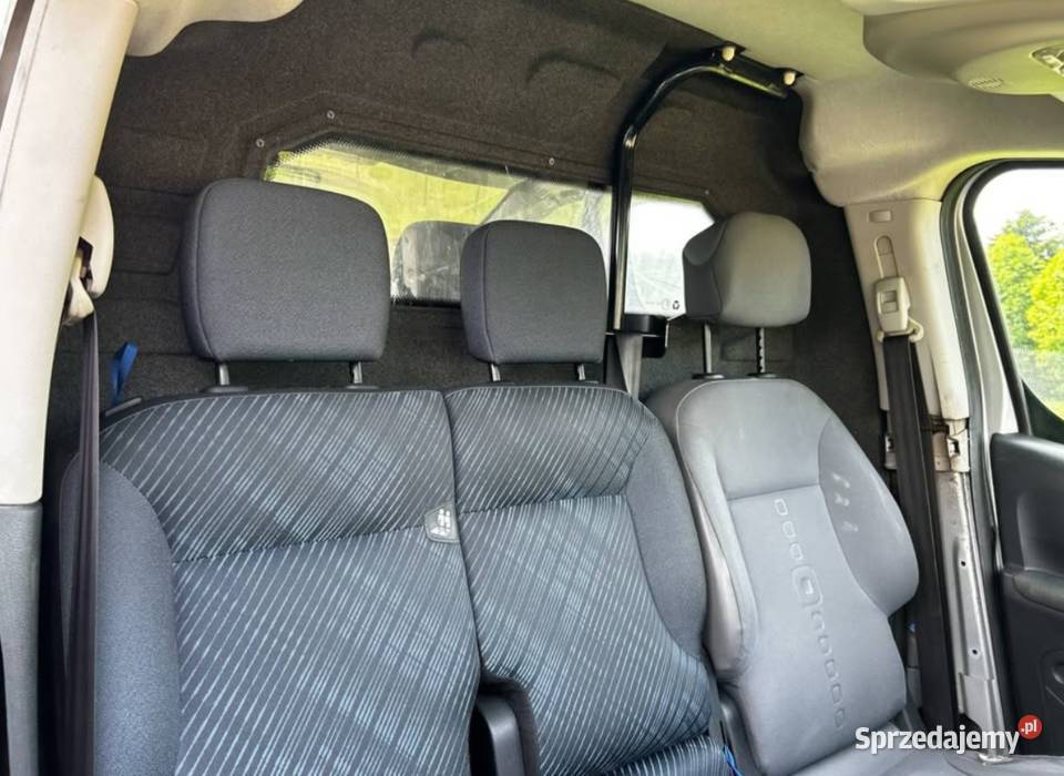Peugeot Partnerberlingo 4x4 dangel na części Samochody osobowe
