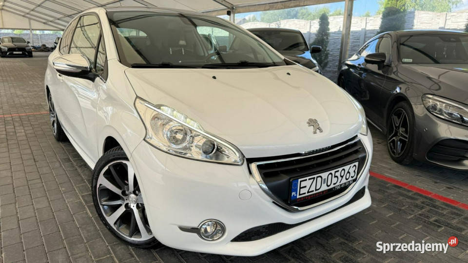 Peugeot 208 16 Benzyna 120 Panorama Dach Zduńska Wola