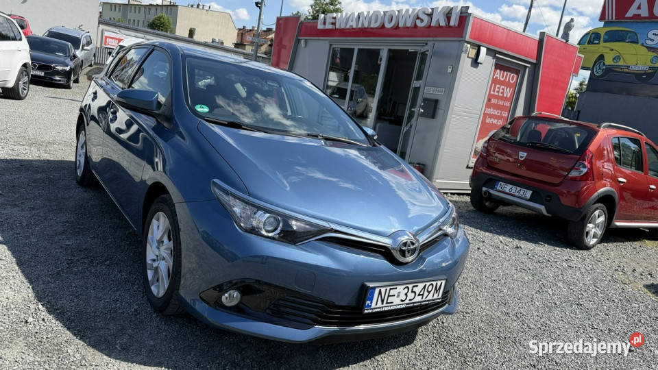 Toyota Auris Benzyna Zarejestrowany Ubezpieczony 116KM warmińsko-mazurskie Elbląg